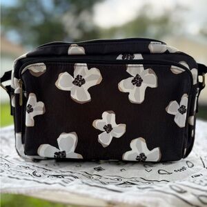 Thirty-One Flowered Crossbody Purse